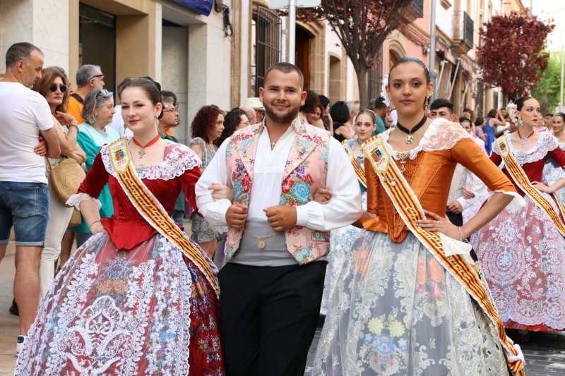 El pregó de Fogueres de Xàbia fa bullir la Plaça de l’Església El pregó de Fogueres de Xàbia fa bullir la Plaça de l’Església